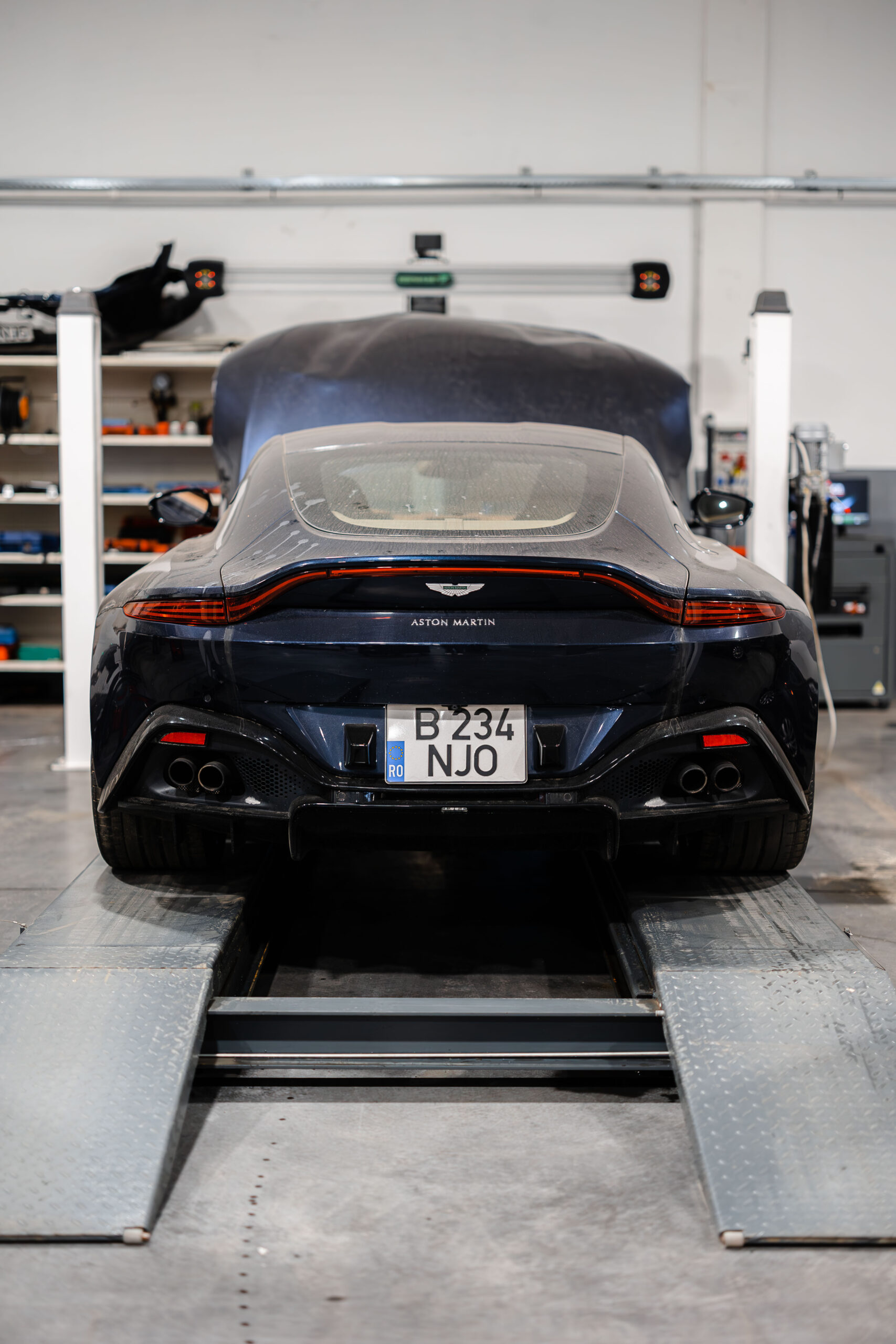 0N9B5643-Enhanced-NR